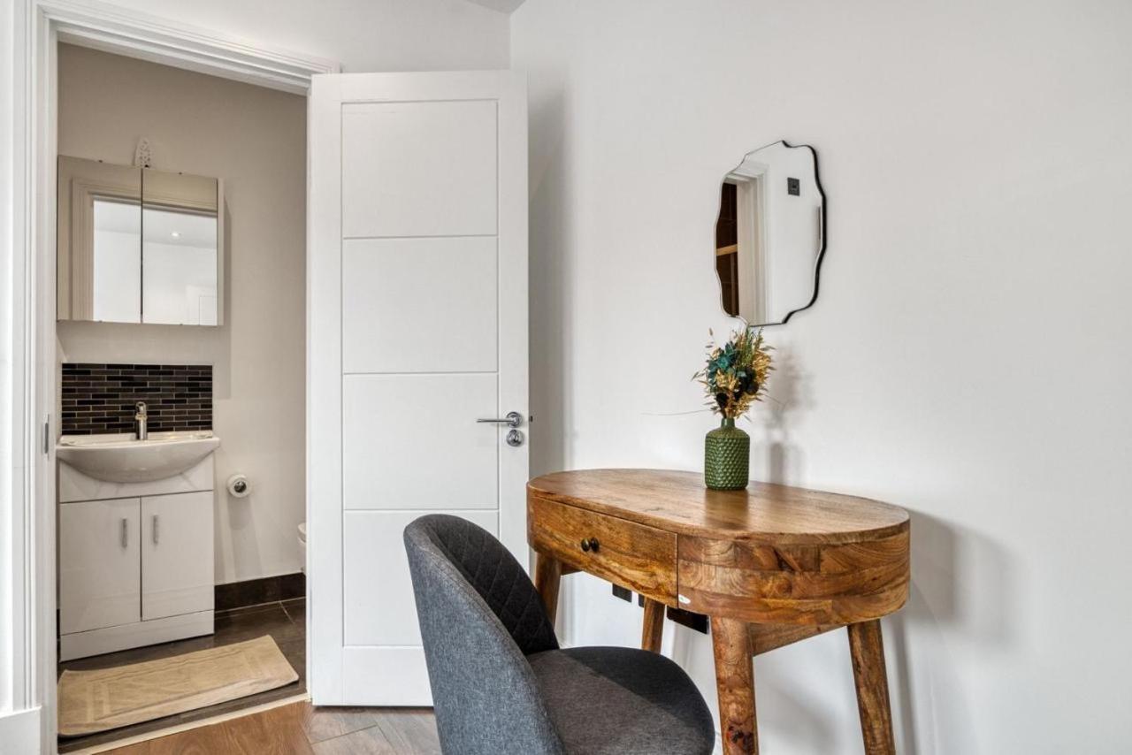 Luxurious Hidden Gem In Wandsworth Apartamento Londres Exterior foto