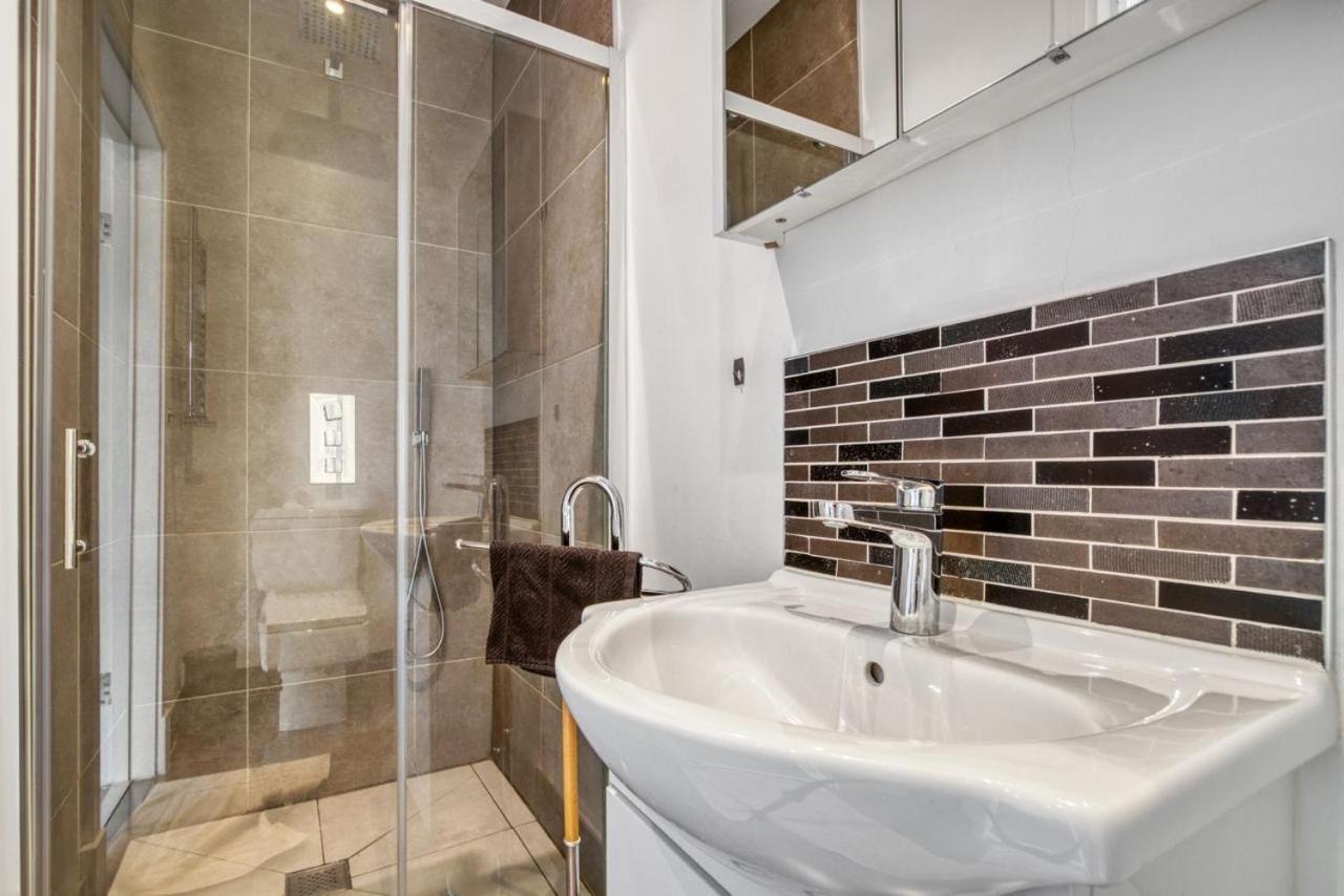 Luxurious Hidden Gem In Wandsworth Apartamento Londres Exterior foto