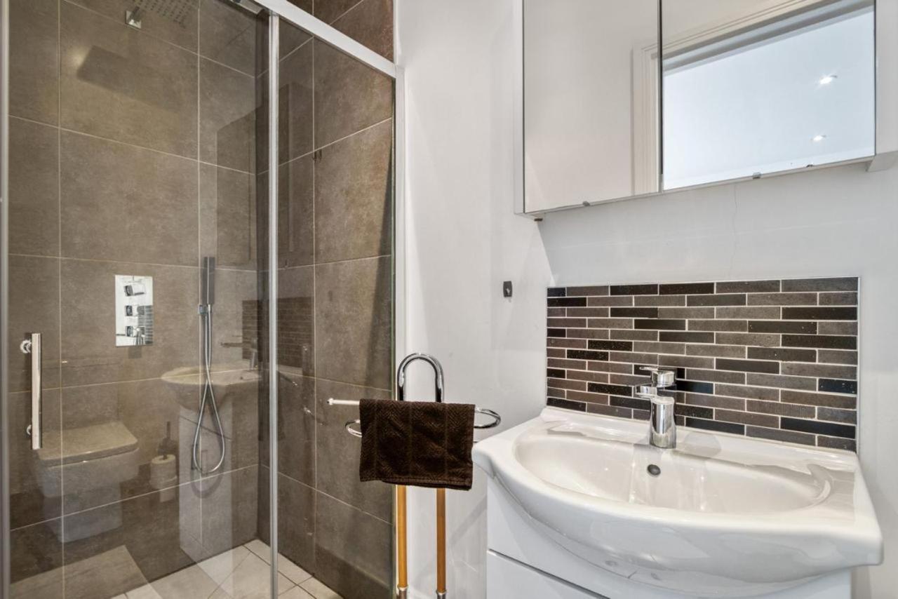 Luxurious Hidden Gem In Wandsworth Apartamento Londres Exterior foto